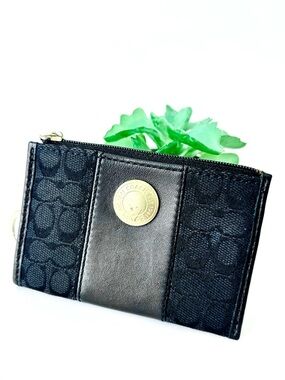Coach Mini Signature Skinny Coin Purse Keychain Wallet ID Case Black Leather